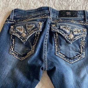 Miss Me size 28 signature slim boot